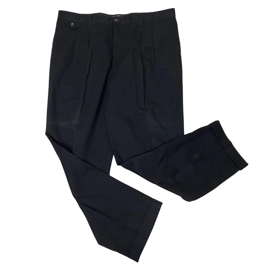 Dockers Pleated Loose Fit No Wrinkle Khaki Pants Black 42x32 NWT